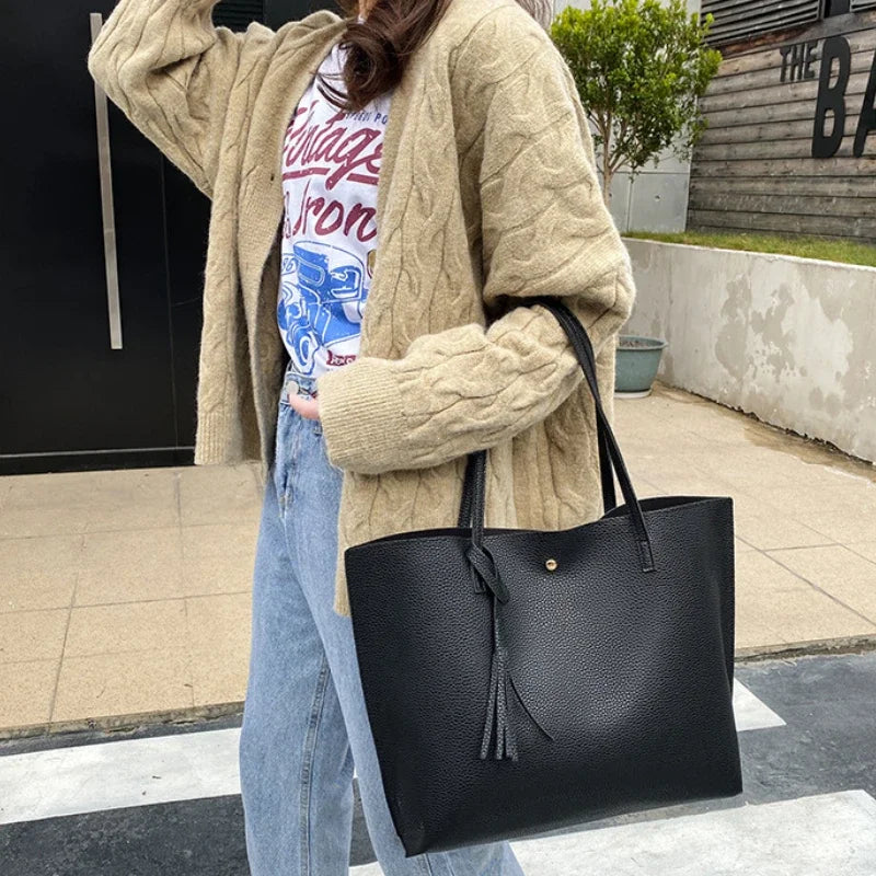 New Trend Women Single Shoulder Bag Casual Large Capacity Pu Lychee Pattern Tassel Outdoor Simple Tote Bag